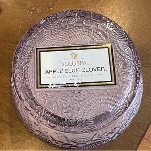 VOLUSPA APPLE BLUE CLOVER CHAWAN BOWL CANDLE